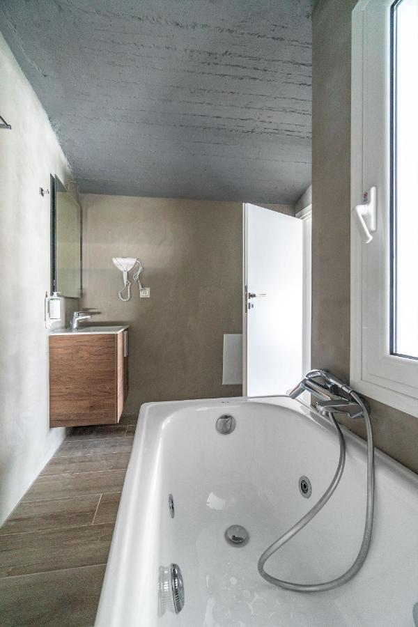 Costa Vasia Boutique Apartments 벌하티 외부 사진